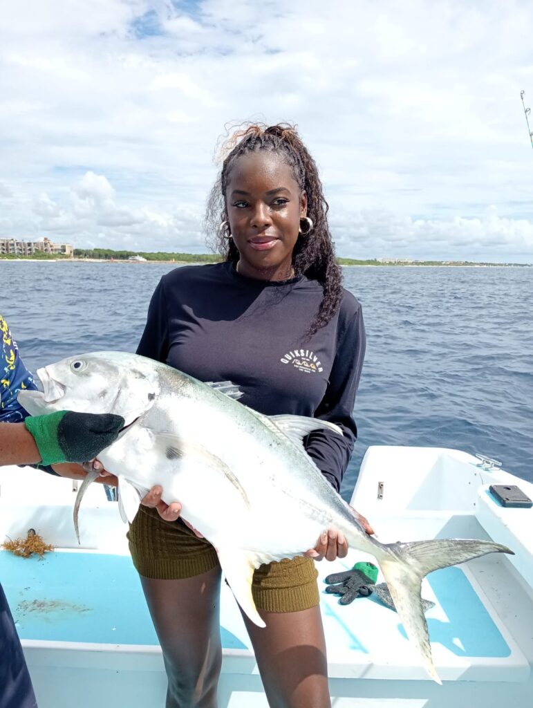 7476265d-c99c-46bd-8af8-e94481bc5ecb