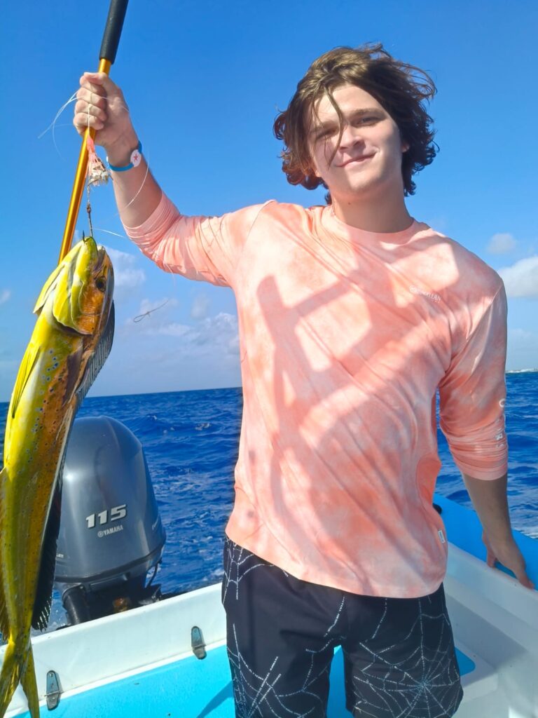 MAHI MAHI 134