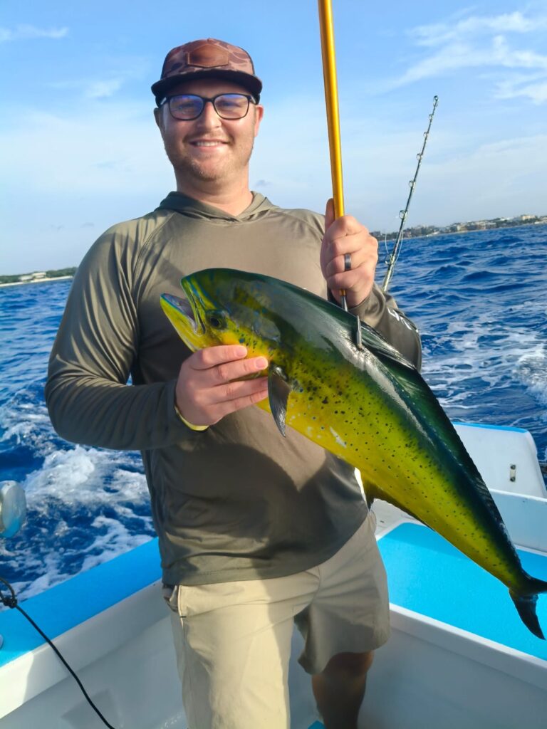 MAHI MAHI 158