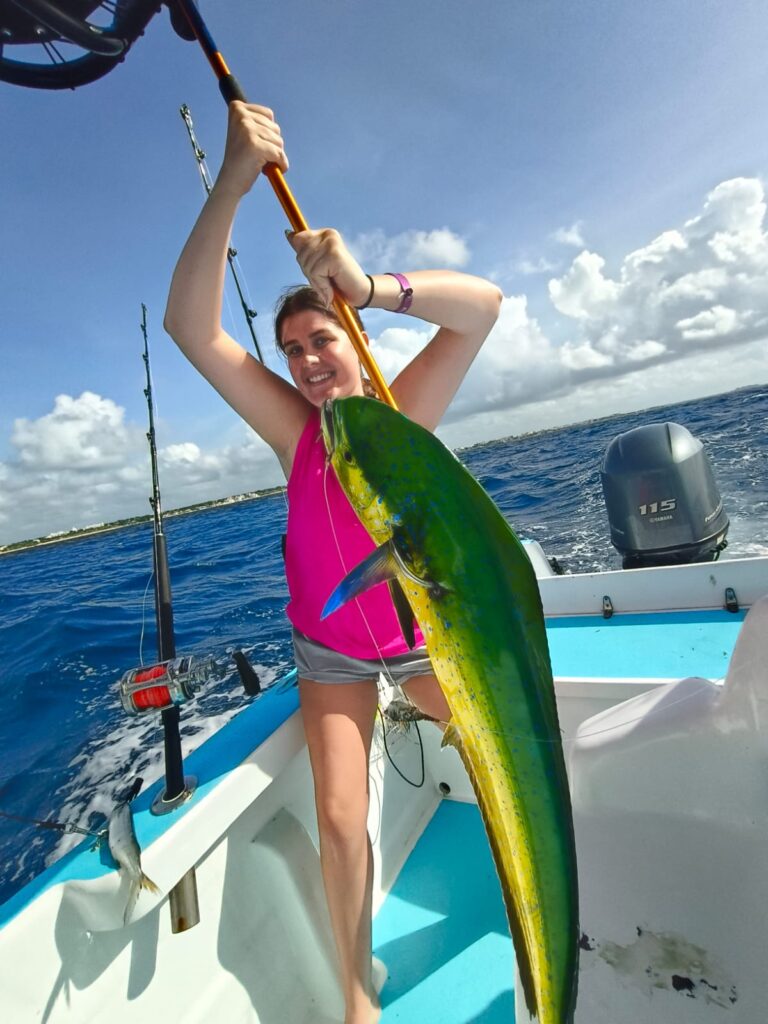MAHI MAHI 218