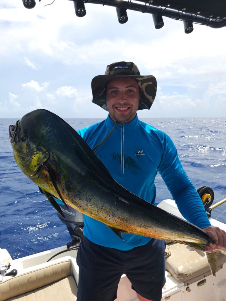 MAHI MAHI 376